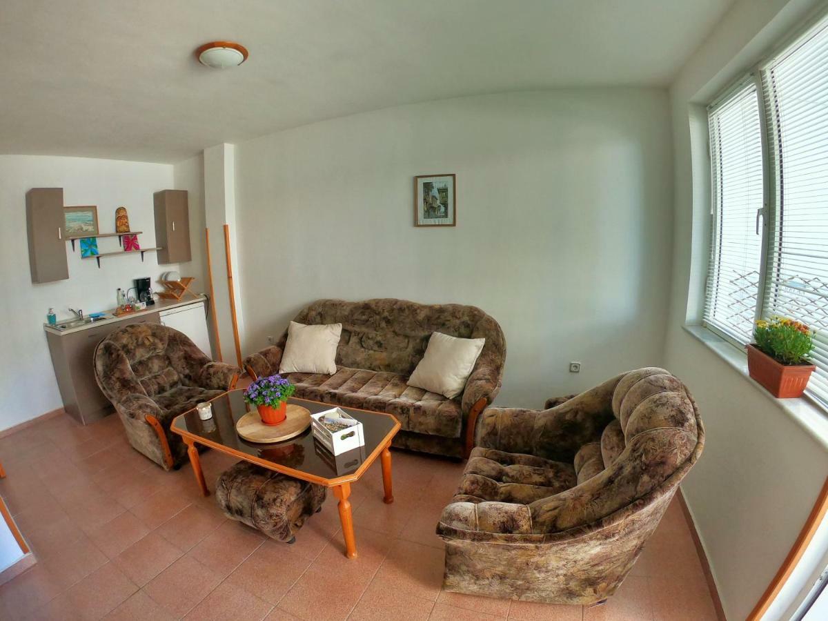 Apartment In St. Vlas With Terrace 스베티 블라스 외부 사진