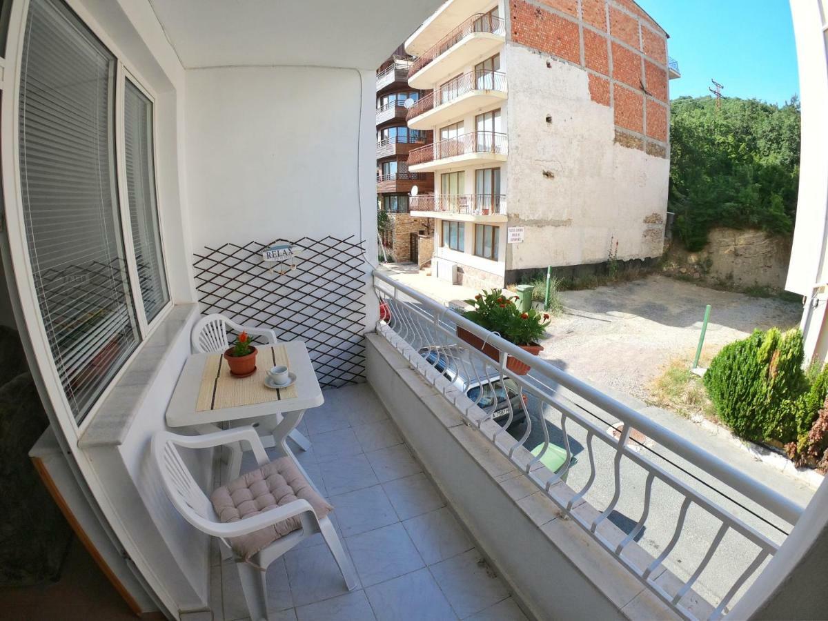 Apartment In St. Vlas With Terrace 스베티 블라스 외부 사진