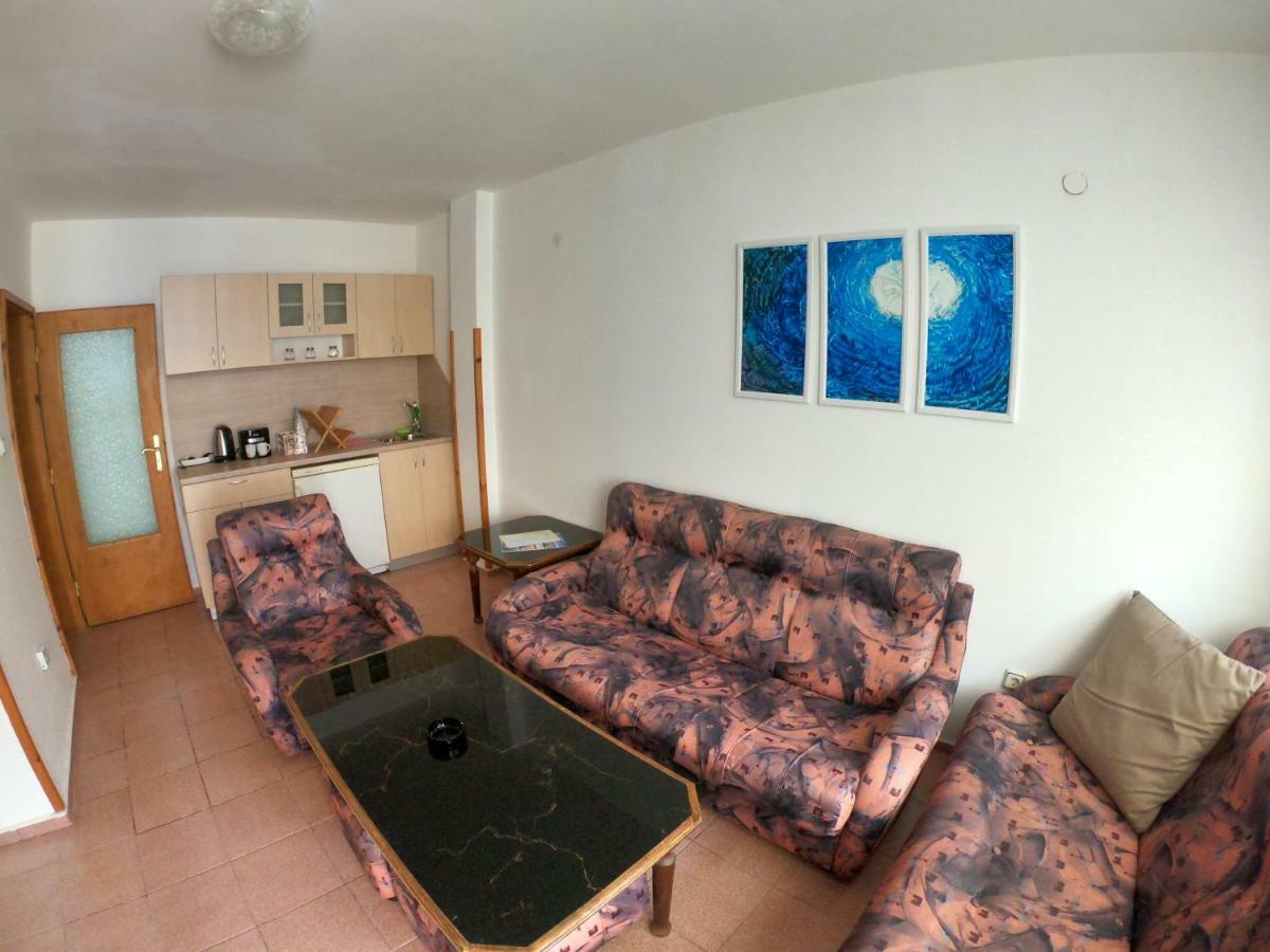 Apartment In St. Vlas With Terrace 스베티 블라스 외부 사진